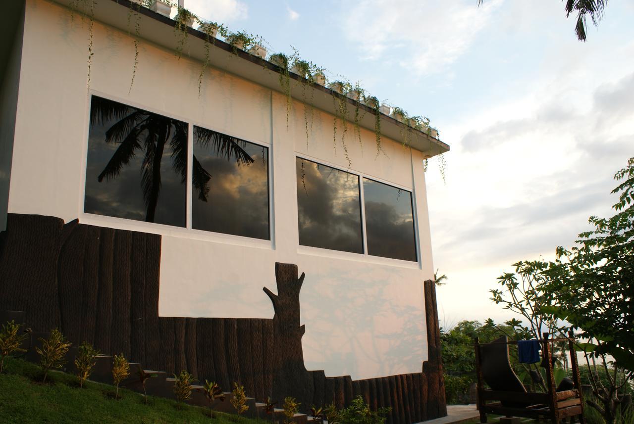 Villa Buah *